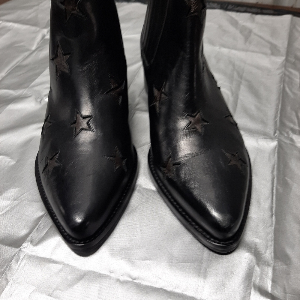 Ladies boots - Picture 5 of 8